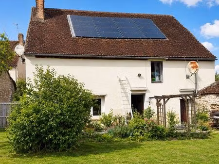exclusivité sur 2400 m2 maison à rénover