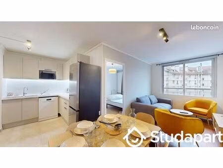 chambre 1 pièce 9 m²