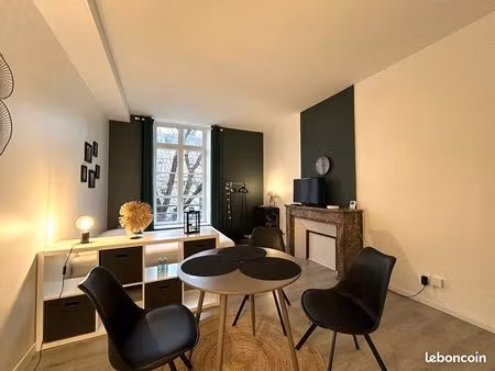 studio 1 pièce 29 m²