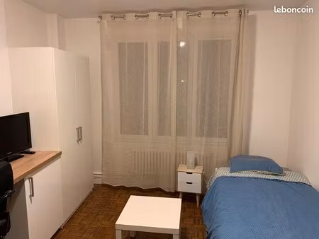 location meublée studio 15 m² saint-cloud (92210)