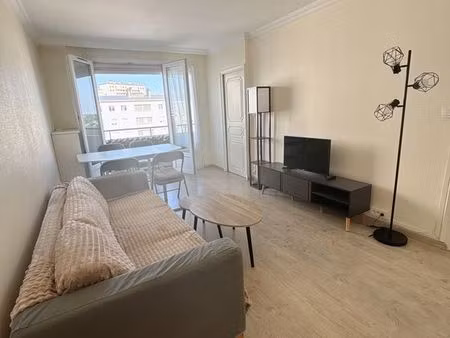 appartement t3 meublé rénové 2 chambres – gare troyes