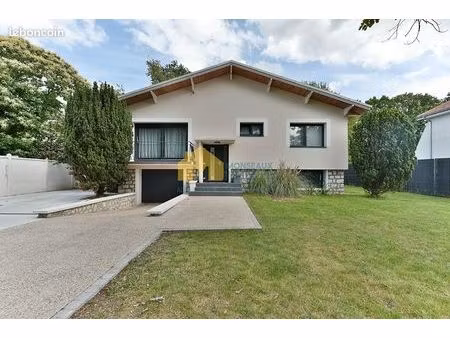 maison 6 pièces 125 m²