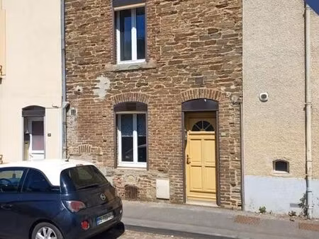 maison de village 4 pièces 60 m²
