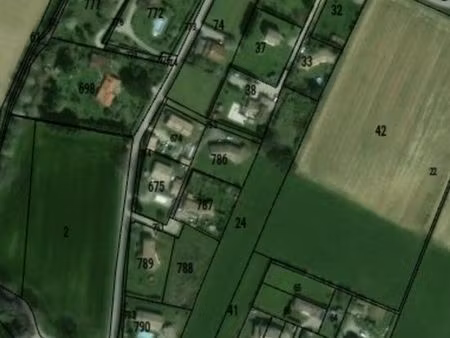 terrain viabilisé 1626 m2