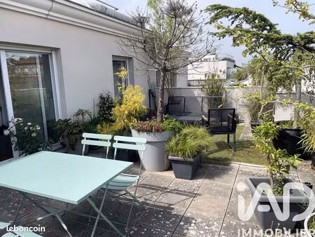 studio 1 pièce 30 m²