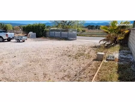 gardiennage / parking camping car  caravane  bateau  remorque  camion