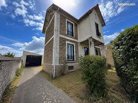 maison 3 pièces 95 m²