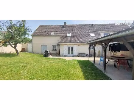 pavillon 6 pièces 150 m²