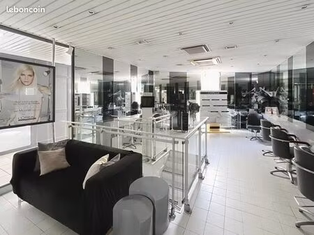 local commercial 80 m²