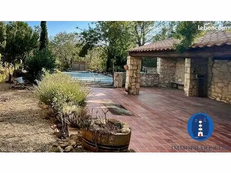 maison 6 pièces 190 m²