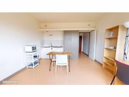 studio 1 pièce 26 m²