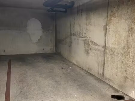 location de parking proche du stade de france pour la journée