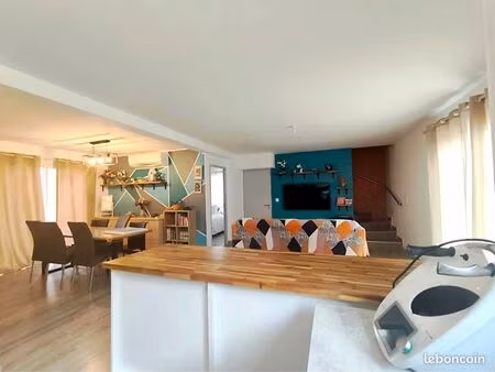 t5 avec garage et jardin