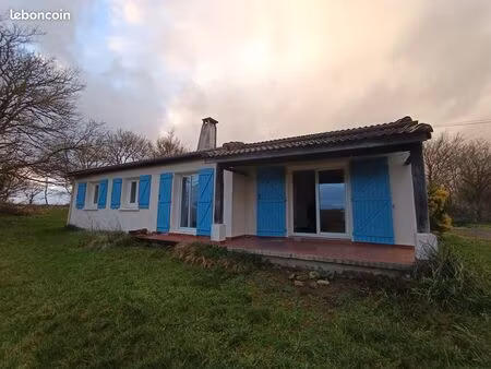 à vendre : charmante maison de vacances dans les pyrénées françaises  près de mirepoix