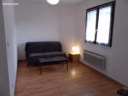 studio meublé au calme