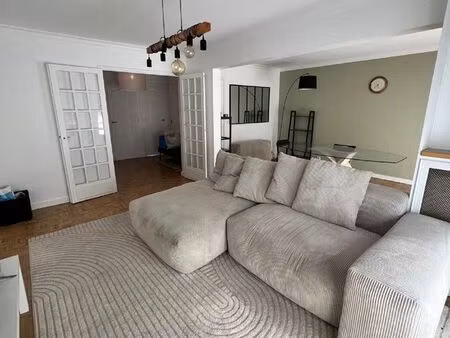 appartement 3 pièces 74 m²