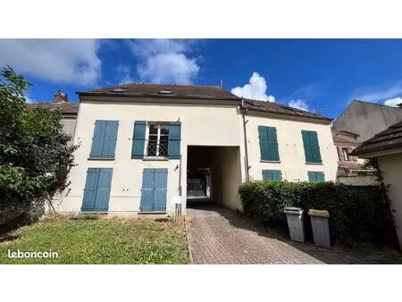 triplex 4 pièces 79 m²