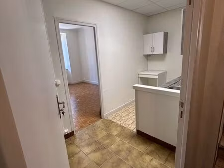 appartement t1 centre ville villeneuve sur yonne