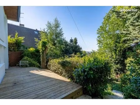 maison 7 pièces 155 m²