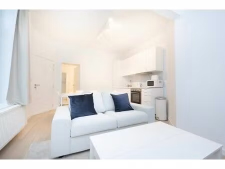 appartement à louer à rue de soignies 28 bruxelles (vbe33433)