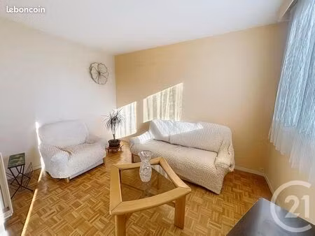appartement 4 pièces 65 m²