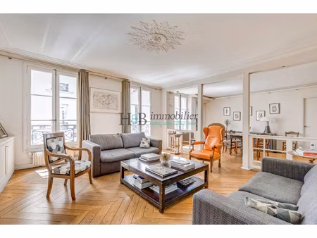 solférino / assemblée nationale - élégant appartement famili