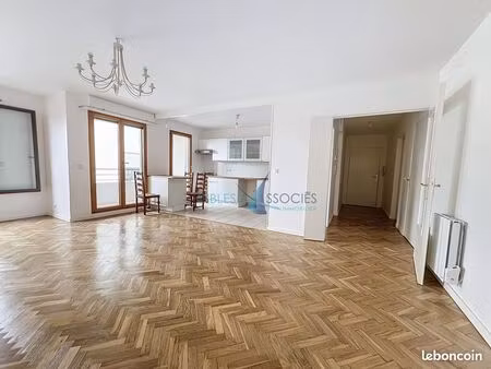appartement 4 pièces 87 m²