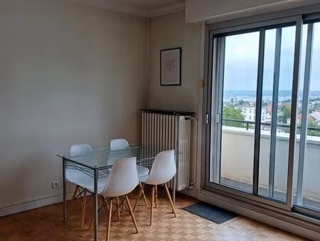 appartement 61m2 - 1mn à pied du métro