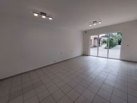appartement à louer à nieuwstraat 22 waarschoot (rwc42756)