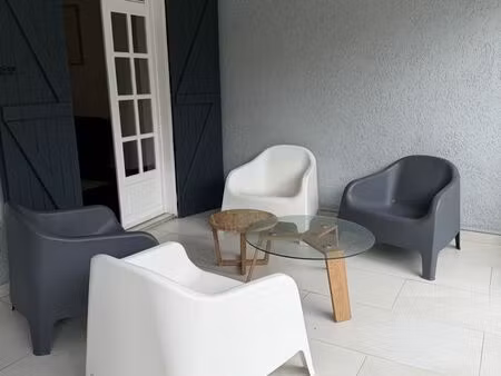 villa 6 pièces 145 m²