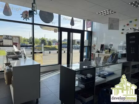 local commercial 75 m²