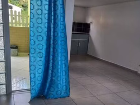 location f2