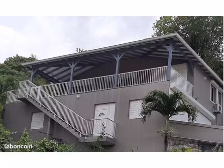 maison individuelle f4 petit pérou abymes