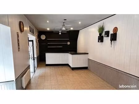 local commercial à louer