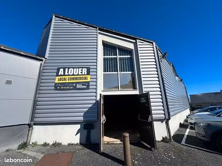 local commercial 365 m² la primaube