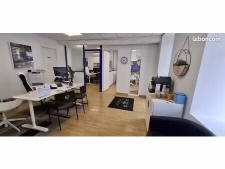 local 106 m² la rochefoucauld