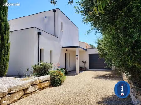 maison 4 pièces 157 m²