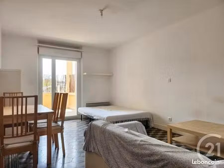 studio 1 pièce 24 m²