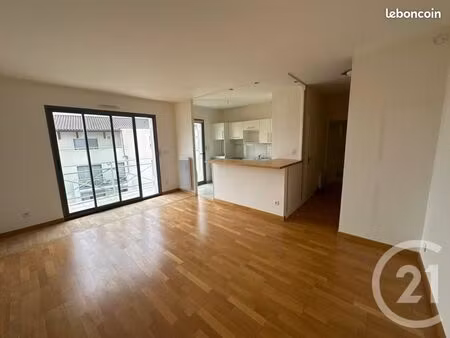 appartement 3 pièces 58 m²
