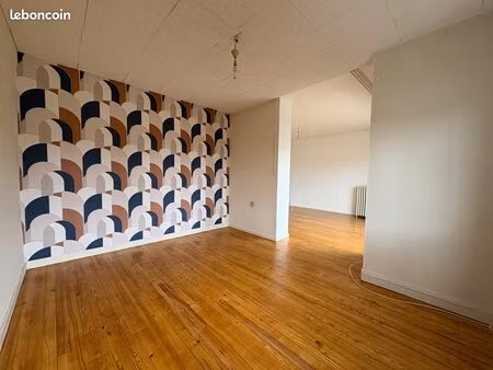 appartement 3 pièces 64 m²