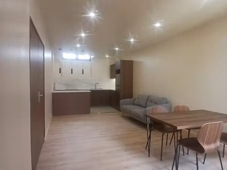 3 pièces  54m² refait à neuf
