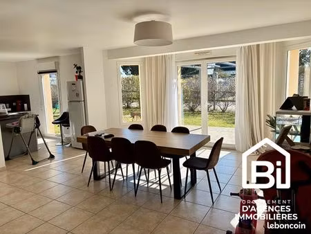 maison 6 pièces 110 m²