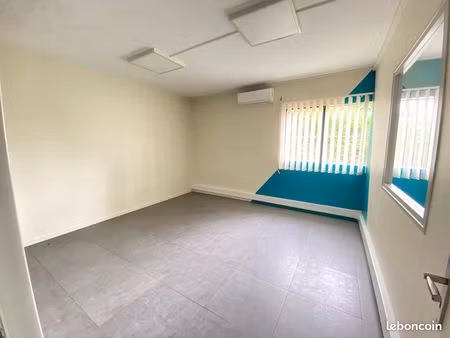 bureau professionnel climatisé