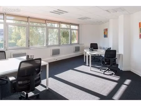 bureau privé à louer pour 5 personnes à orly orlytech paray-vieille-poste