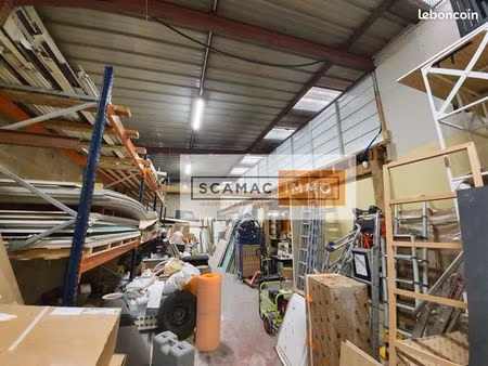 local d'activité 437 m²