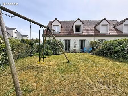 maison 5 pièces 104 m²