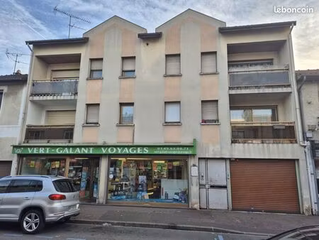immeuble 222 m² tremblay-en-france