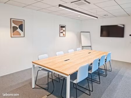 bureau privé à louer pour 4 personnes à bourges  charles pathé bourges