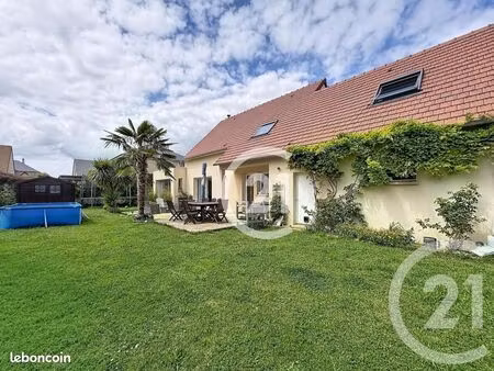 maison 6 pièces 153 m²