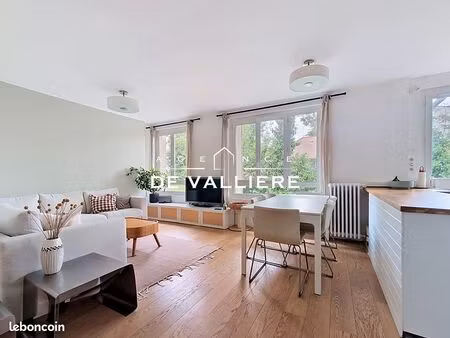 appartement 4 pièces 74 m²